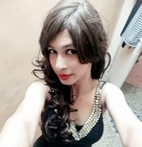 Rimmi - Transsexual escort in Mumbai