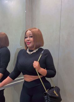 Rimming by kiki - escort in Dubai Photo 4 of 7