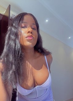 Rimming escorts - puta in Jeddah Photo 16 of 17