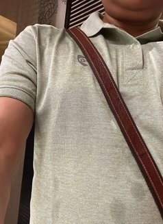 Rimmu - Male companion in New Delhi Photo 2 of 2