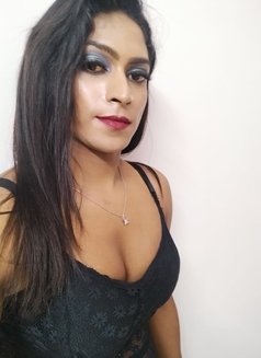 Rimpa Sen - Transsexual escort in Kolkata Photo 10 of 17