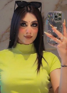 Rimpi Arora - puta in Candolim, Goa Photo 2 of 4