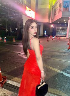 Rin 69 - Transsexual escort in Bangkok Photo 4 of 6