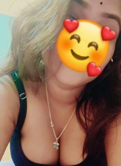 Rina - escort in Navi Mumbai Photo 4 of 4