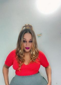 Rina - escort in New Delhi Photo 6 of 11