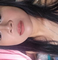Miss Lyn 068 - Intérprete de adultos in Makati City
