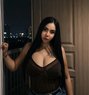 Rina Full Servive - puta in Bangkok Photo 11 of 13