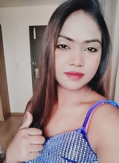 Rina - puta in Bangalore Photo 1 of 4