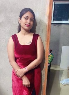 Rina - escort in Dehradun, Uttarakhand Photo 3 of 3