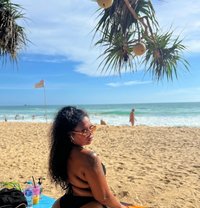 Rina - puta in Phuket