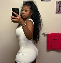 Rina, Young and Bold - puta in Kathmandu Photo 1 of 6