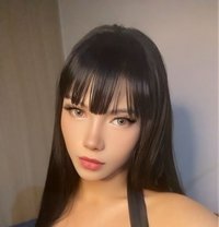 KARINA - Transsexual escort in Manila