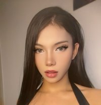 KARINA - Transsexual escort in Manila Photo 13 of 26