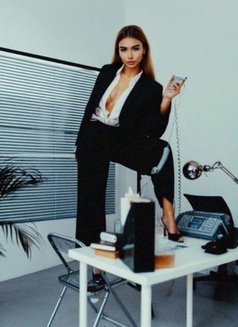 Rinata Super Hot🇷🇺 - Transsexual escort in Riyadh Photo 12 of 30