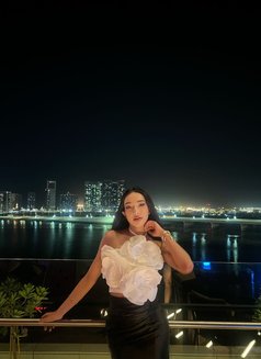 Rind - Transsexual escort in Dubai Photo 8 of 10