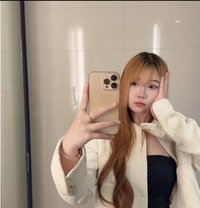 Rinda baby 19 - puta in Bangkok Photo 1 of 7