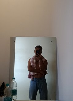 Ring - Transsexual escort in Udaipur Photo 1 of 8