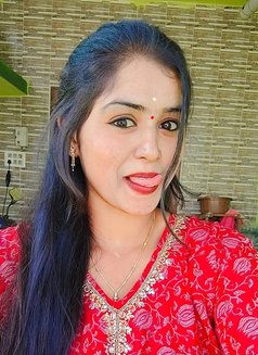 Rinkal Female Escort in Hyderabad - escort in Hyderabad Photo 3 of 14
