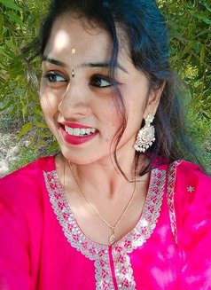 Rinkal Female Escort in Hyderabad - escort in Hyderabad Photo 9 of 14