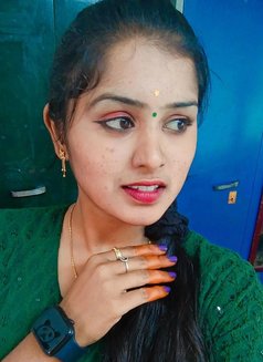 Rinkal Female Escort in Hyderabad - escort in Hyderabad Photo 10 of 14