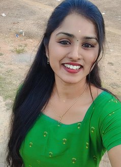 Rinkal Female Escort in Hyderabad - escort in Hyderabad Photo 11 of 14