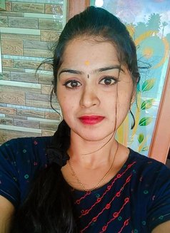Rinkal Female Escort in Hyderabad - escort in Hyderabad Photo 12 of 14