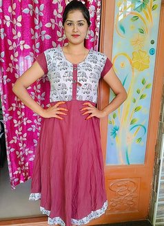 Rinkal Female Escort in Hyderabad - escort in Hyderabad Photo 13 of 14
