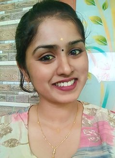Rinkal Female Escort in Hyderabad - escort in Hyderabad Photo 14 of 14