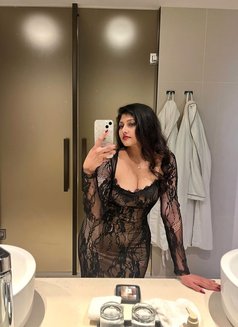 Rinkal - escort in Surat Photo 2 of 4