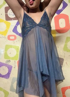 Rinki - escort in New Delhi Photo 7 of 8
