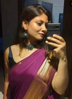 Rinku - escort in Ludhiana Photo 1 of 1