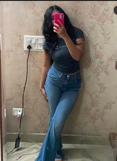 Rinku - escort in New Delhi Photo 2 of 2