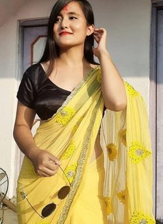 Rinku - escort in Hyderabad Photo 3 of 3