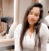 Rinku Sharma - puta in Bangalore