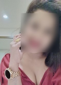 Rinky cam session and real meet - escort in Navi Mumbai Photo 1 of 25