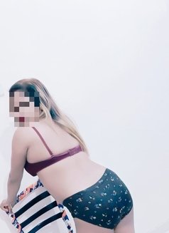 Rinky Cam Session - escort in Chennai Photo 12 of 19