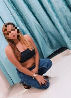 Rinky Cam Session - escort in Chennai Photo 19 of 19