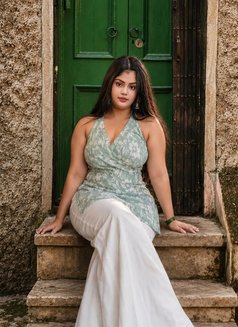 Rinky Tiwari Indipendent Escort 24x7 - puta in Chennai Photo 3 of 5