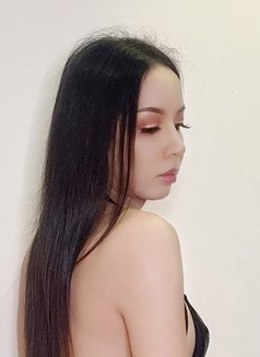 Rinn Ladyboy , Both Top Bottom - Acompañantes transexual in Al Manama Photo 4 of 7