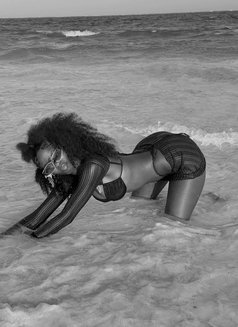 Rinna - puta in Bali Photo 3 of 10