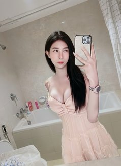 Rinrada Th - masseuse in Hua Hin Photo 11 of 13