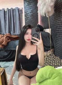 Rinrada Th - masseuse in Hua Hin Photo 2 of 8