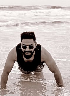 Rio - Male escort in Gurgaon Photo 1 of 6