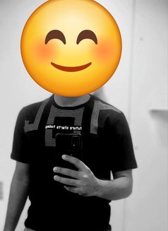 Rio - Male escort in Kolkata Photo 1 of 5