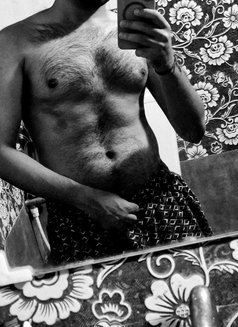 Rio - Male escort in Kolkata Photo 2 of 5