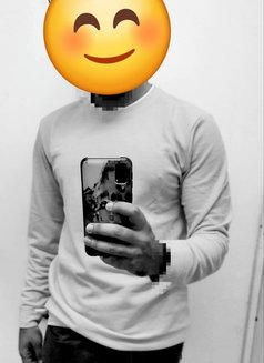 Rio - Male escort in Kolkata Photo 3 of 5