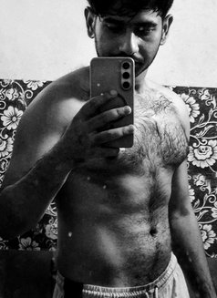 Rio - Male escort in Kolkata Photo 5 of 5