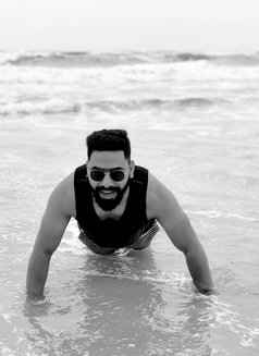 Rio Therapist - Acompañantes masculino in Gurgaon Photo 5 of 11