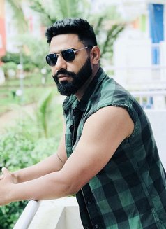 Rio Therapist - Acompañantes masculino in Gurgaon Photo 8 of 11