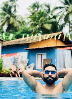 Rio Therapist - Acompañantes masculino in Gurgaon Photo 9 of 11